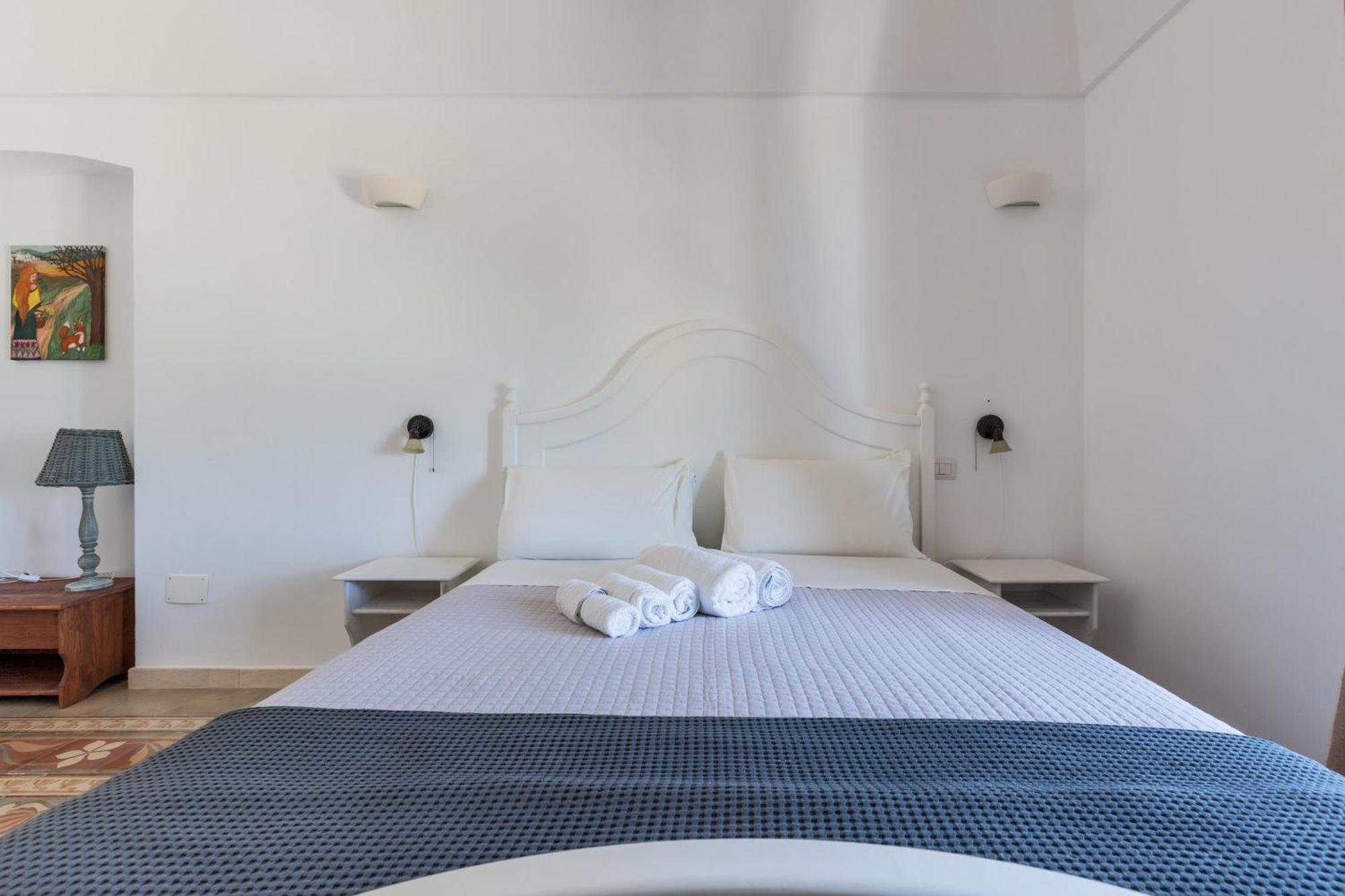 モットラ Agriturismo Donna Teresaヴィラ エクステリア 写真