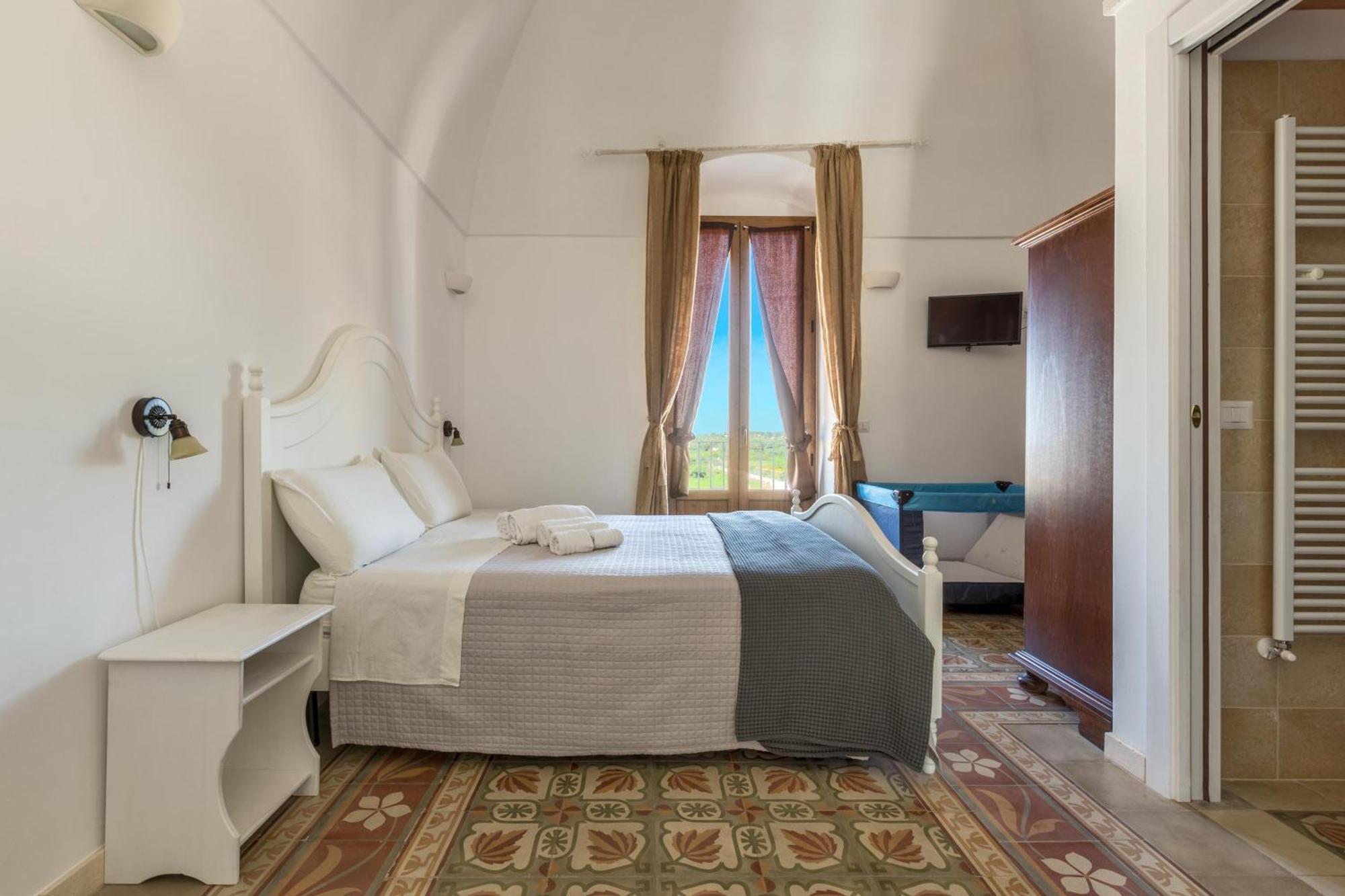 モットラ Agriturismo Donna Teresaヴィラ エクステリア 写真