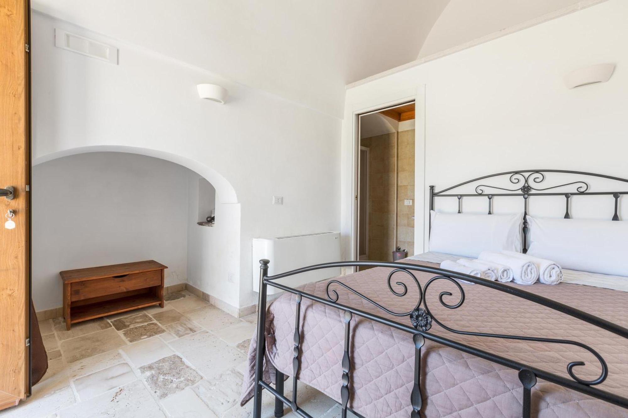 モットラ Agriturismo Donna Teresaヴィラ エクステリア 写真