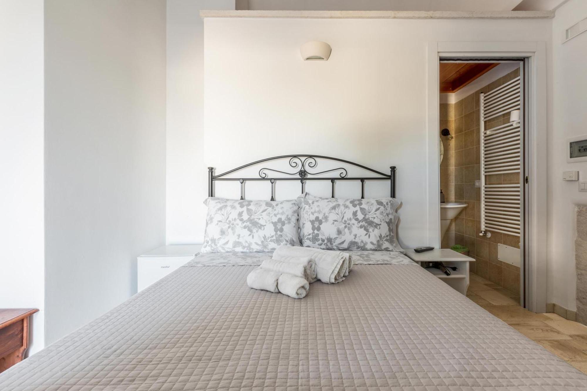 モットラ Agriturismo Donna Teresaヴィラ エクステリア 写真